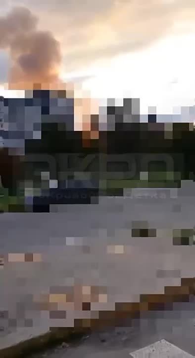 Власти Кривого Рога сообщили, что целью ракетного удара ВС РФ стало одно из хранилищ топлива