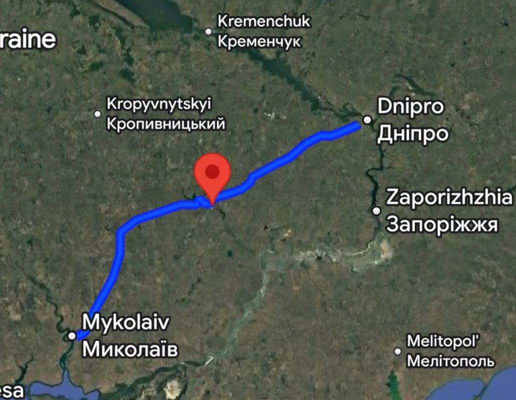 Впервые российские FPV-дроны ударили по украинскому логистическому транспорту вдоль шоссе Николаев — Кривой Рог — Днепропетровск